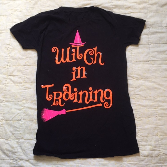 Halloween Themed Fun T-Shirts - Picture 3 of 3